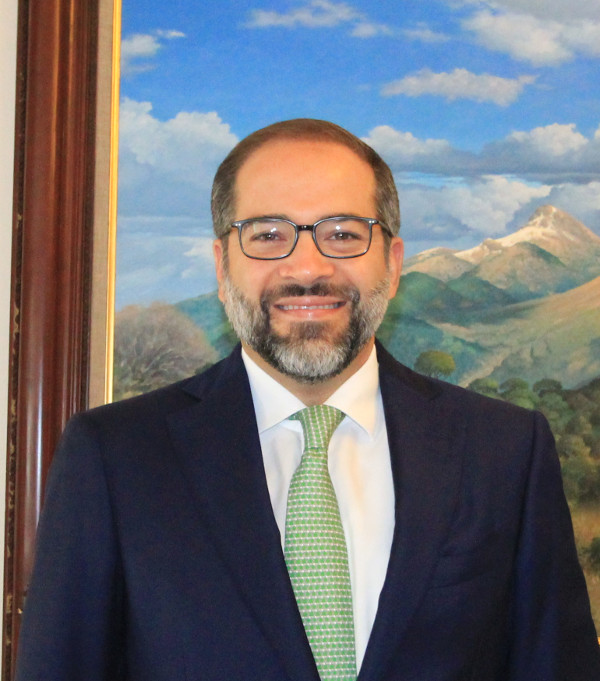 José Ignacio Peralta Sánchez. Gobernador del Estado de Colima